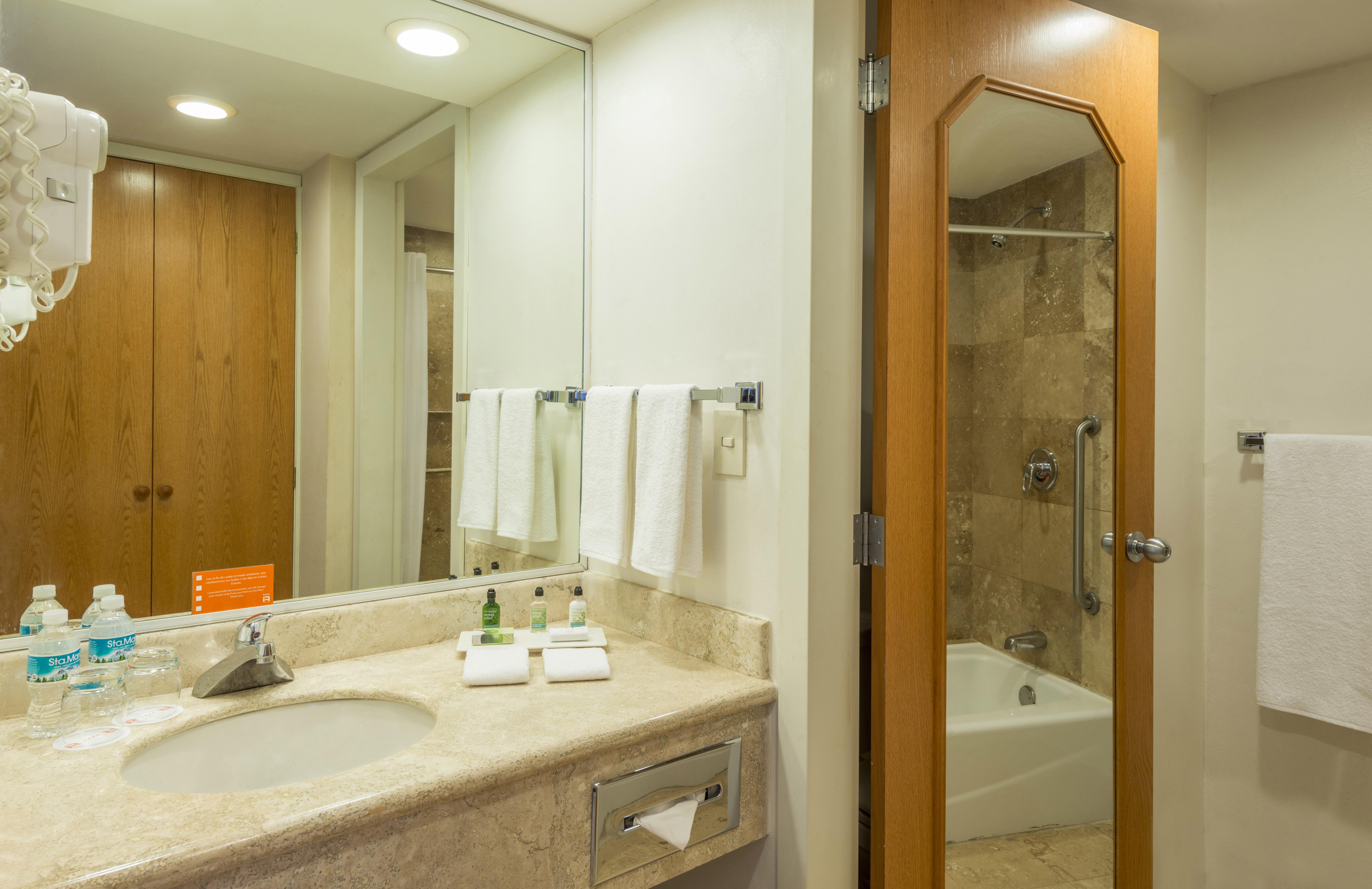 Courtyard By Marriott Villahermosa Tabasco Exterior photo